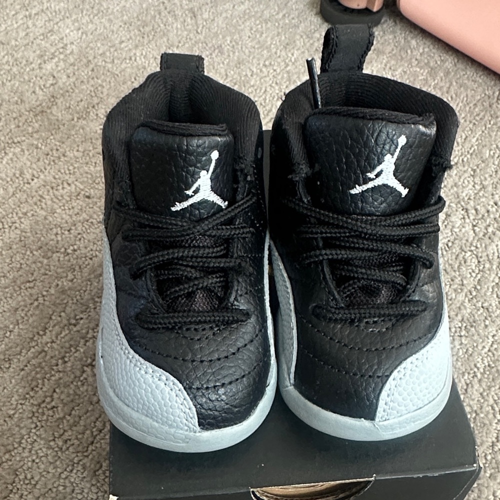 Jordan Kids Black and Light Gray Sneakers